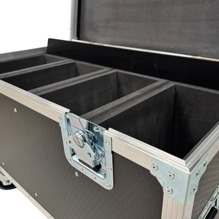 4-Way GLP JDC1 Hybrid Strobe Flightcase for GLP JDC1